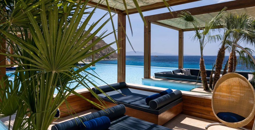 oasis-pool-bar-santa-marina-hotel-spa-resort-mykonos-greece-03