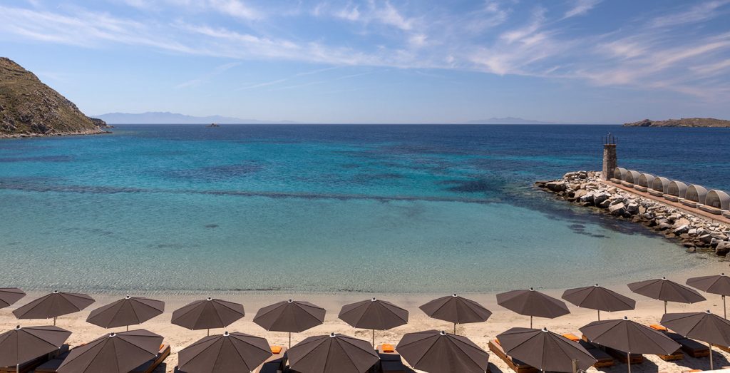 private-beach-santa-marina-mykonos-hotel-spa-greece-5_0
