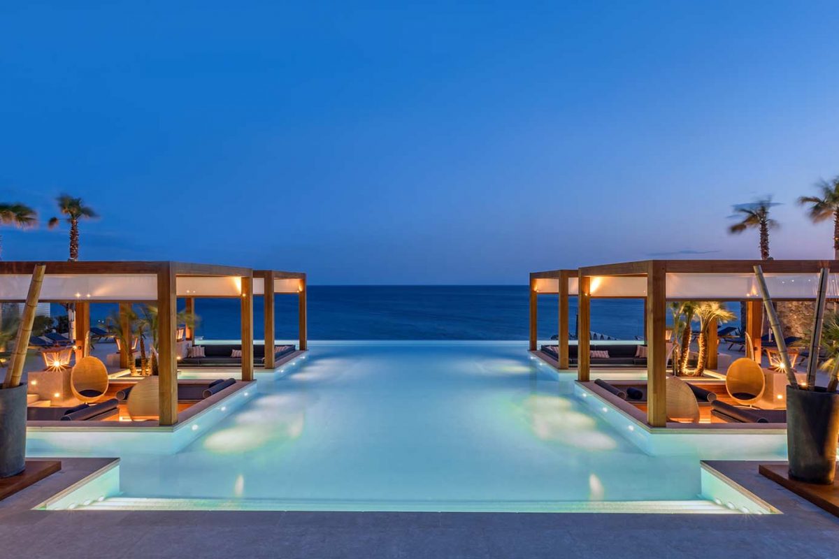 oasis-pool-bar-santa-marina-hotel-spa-resort-mykonos-greece-02
