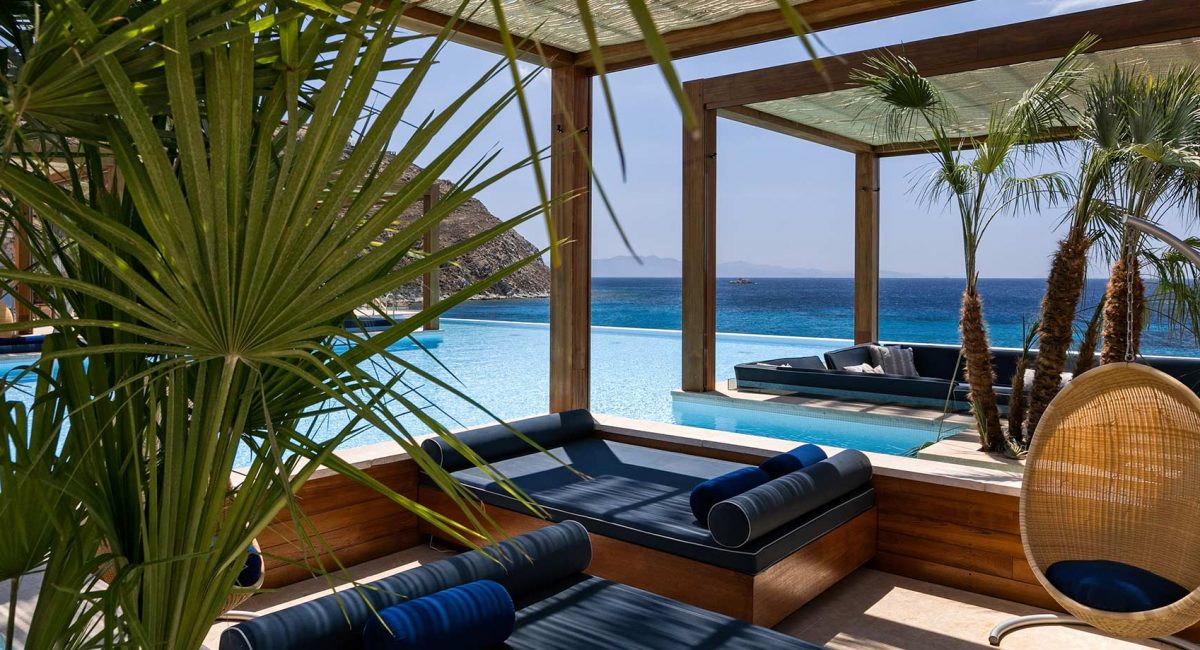 oasis-pool-bar-santa-marina-hotel-spa-resort-mykonos-greece-03