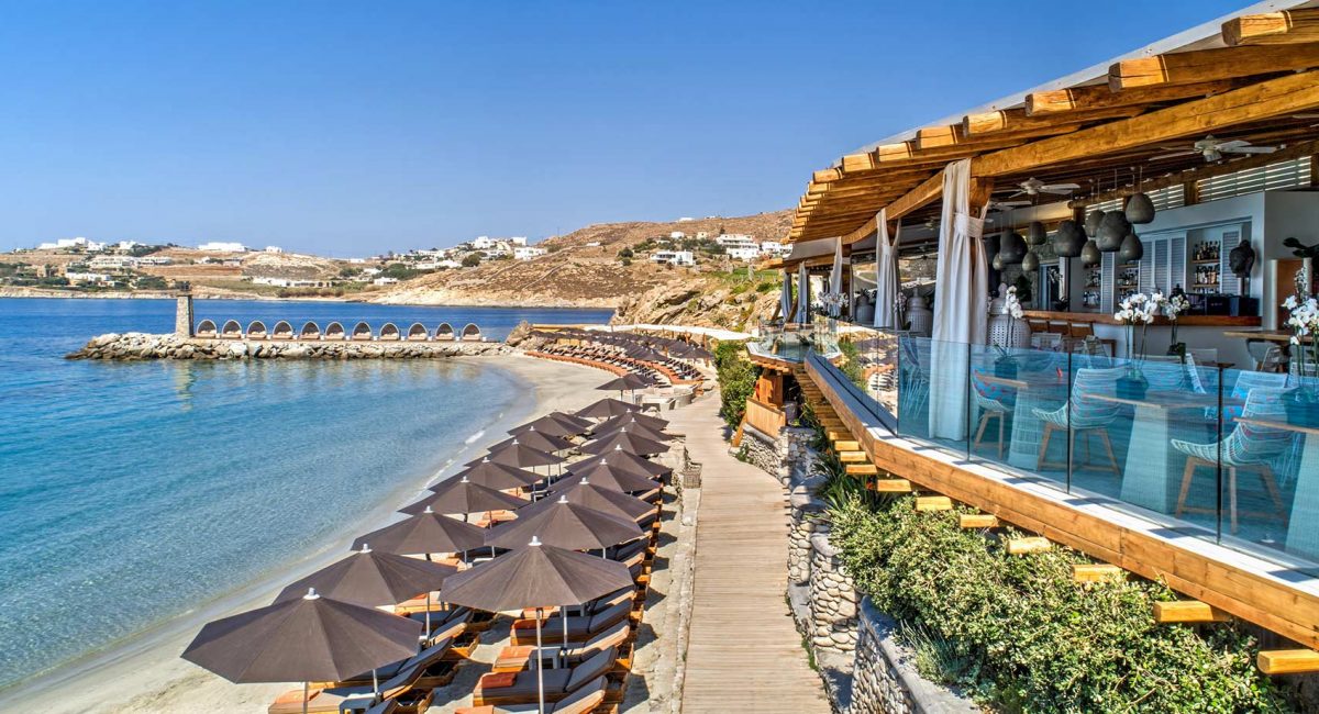 private-beach-santa-marina-mykonos-hotel-spa-greece-3_0