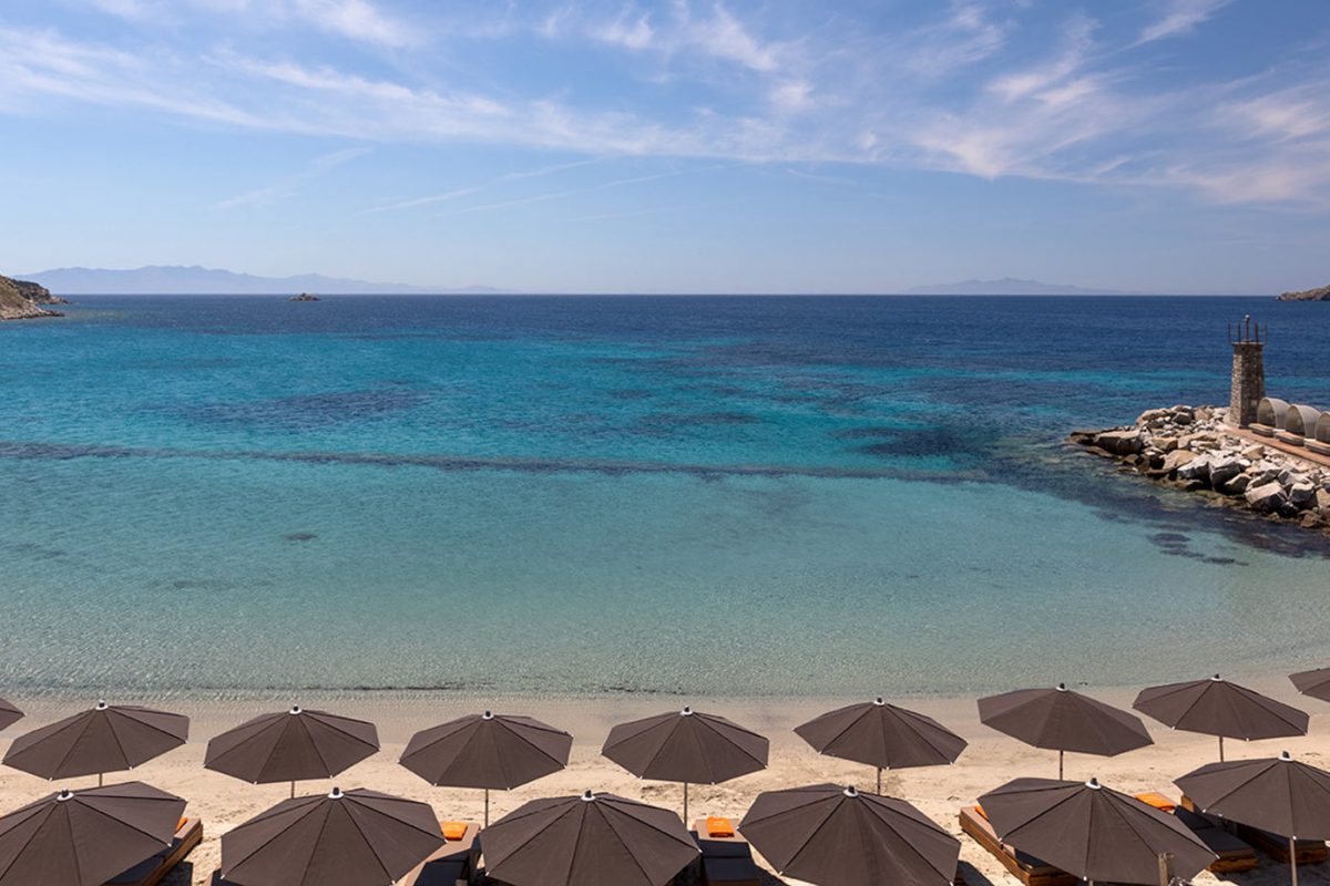 private-beach-santa-marina-mykonos-hotel-spa-greece-5_0